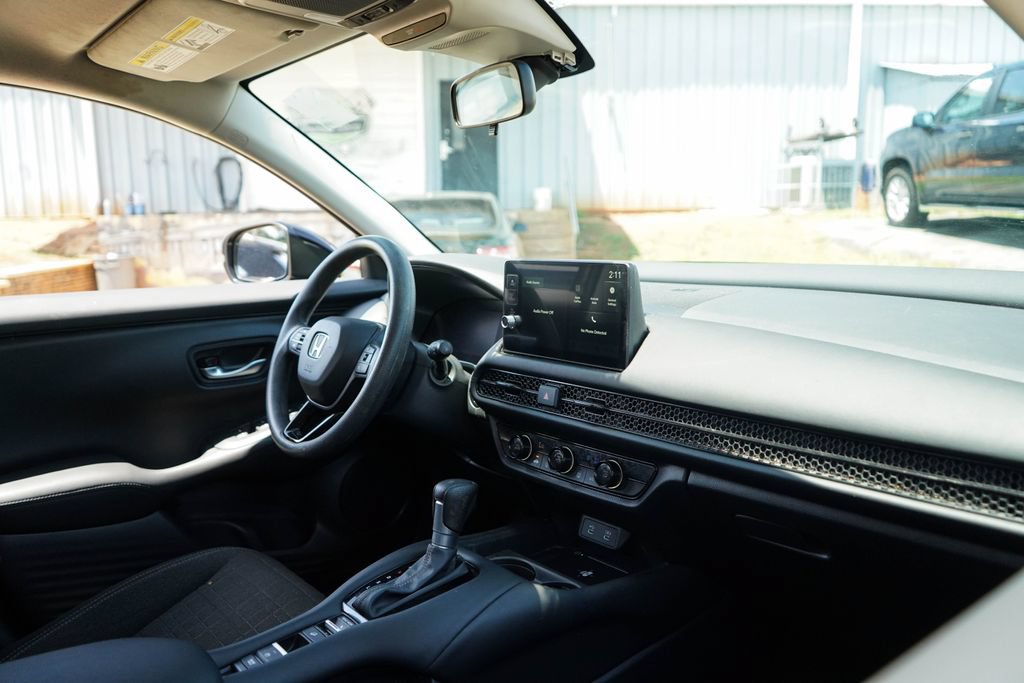 Used 2026 Honda HR-V LX image 13