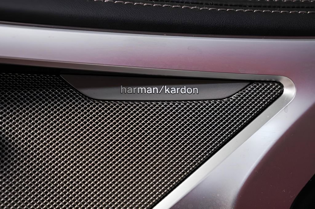 Used 2023 BMW M850i xDrive Coupe image 32