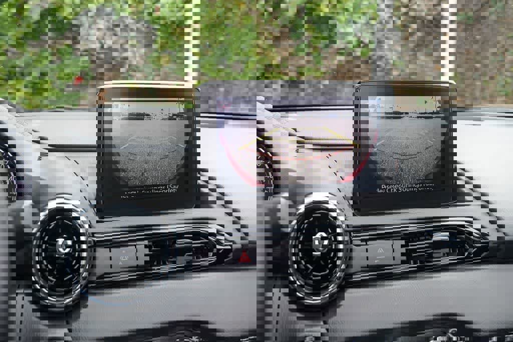 Used 2023 MAZDA MX-5 Miata Grand Touring image 22