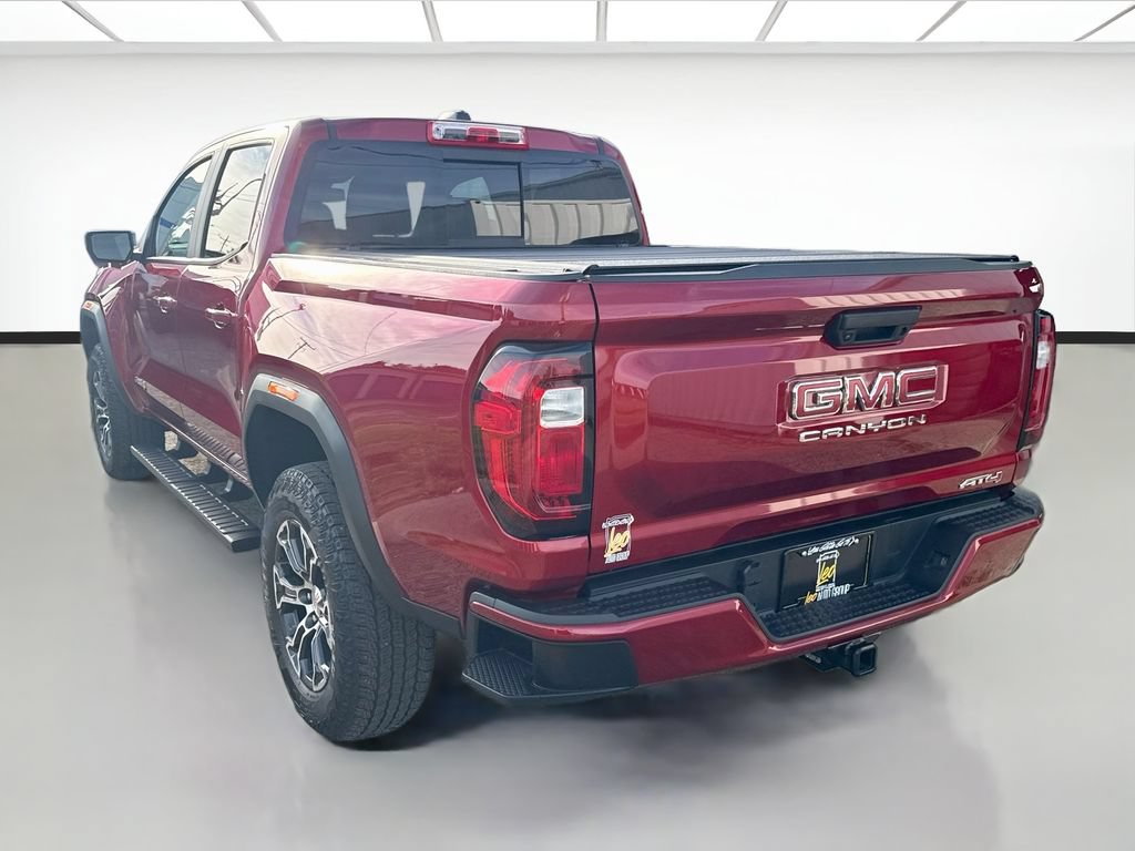 Used 2024 GMC Canyon AT4 AWD/4WD image 7
