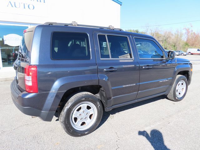 Used 2015 Jeep Patriot Sport w/ Power Value Group image 9