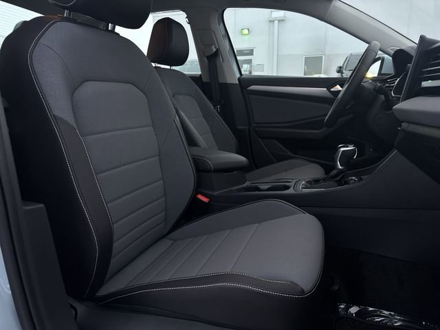 New 2026 Volkswagen Jetta SE image 29