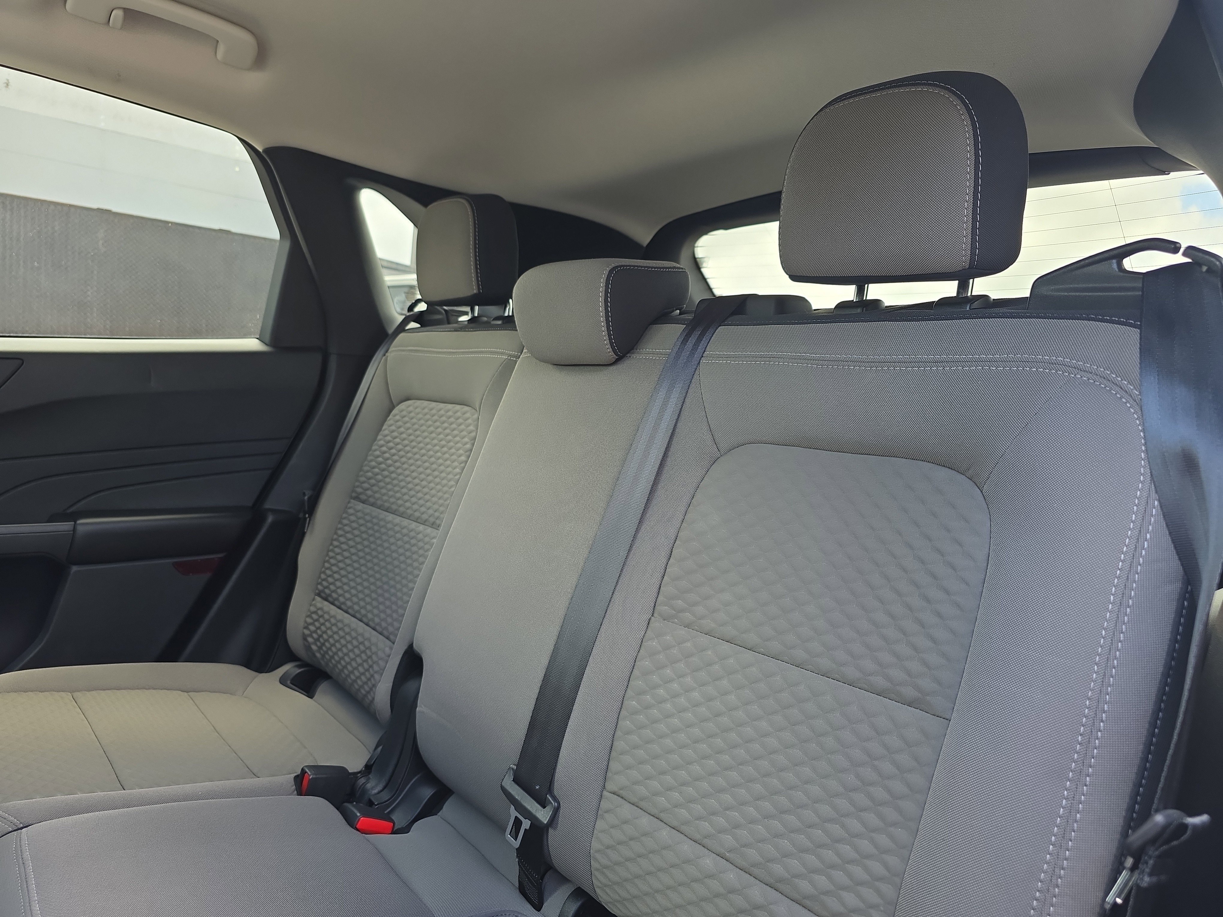 Used 2022 Ford Escape SE image 14