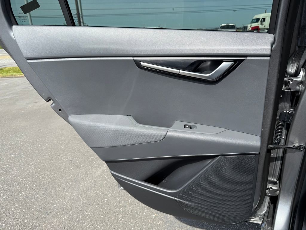 Certified 2024 Kia Niro EX FWD image 25