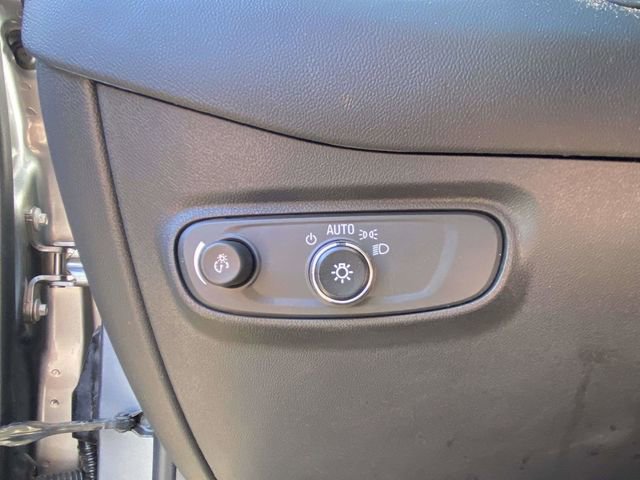 Used 2023 Chevrolet Equinox LS w/ LS Convenience Package image 22