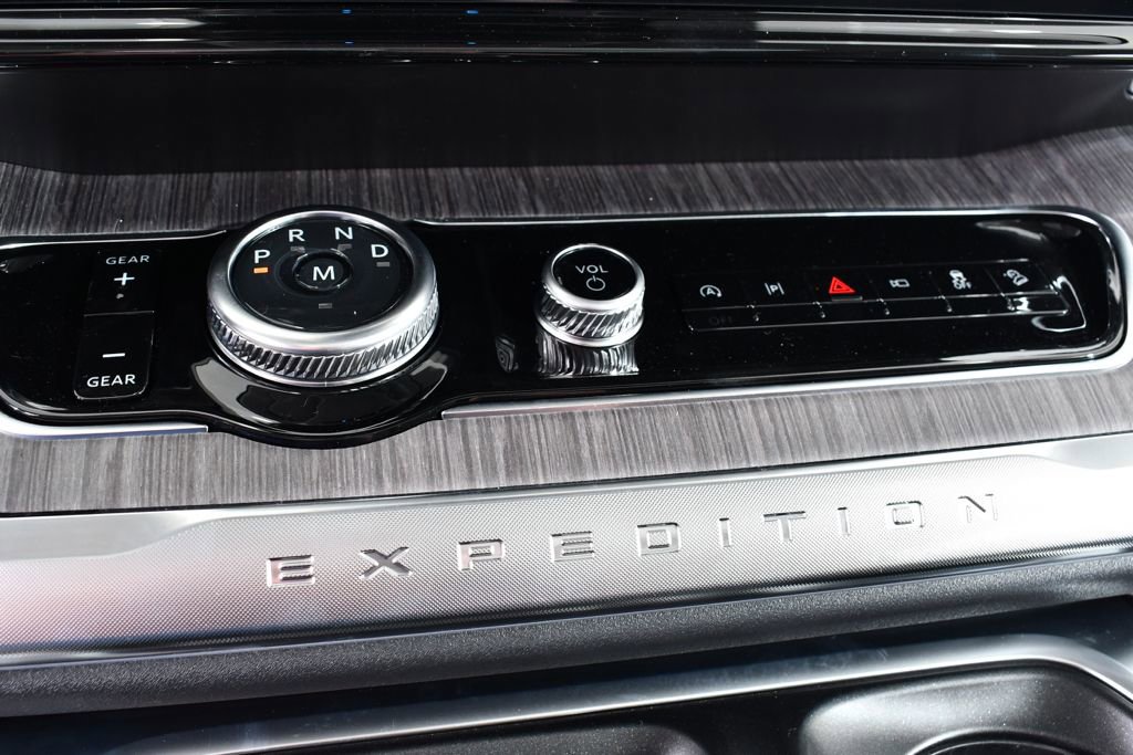 New 2026 Ford Expedition Platinum AWD/4WD image 29