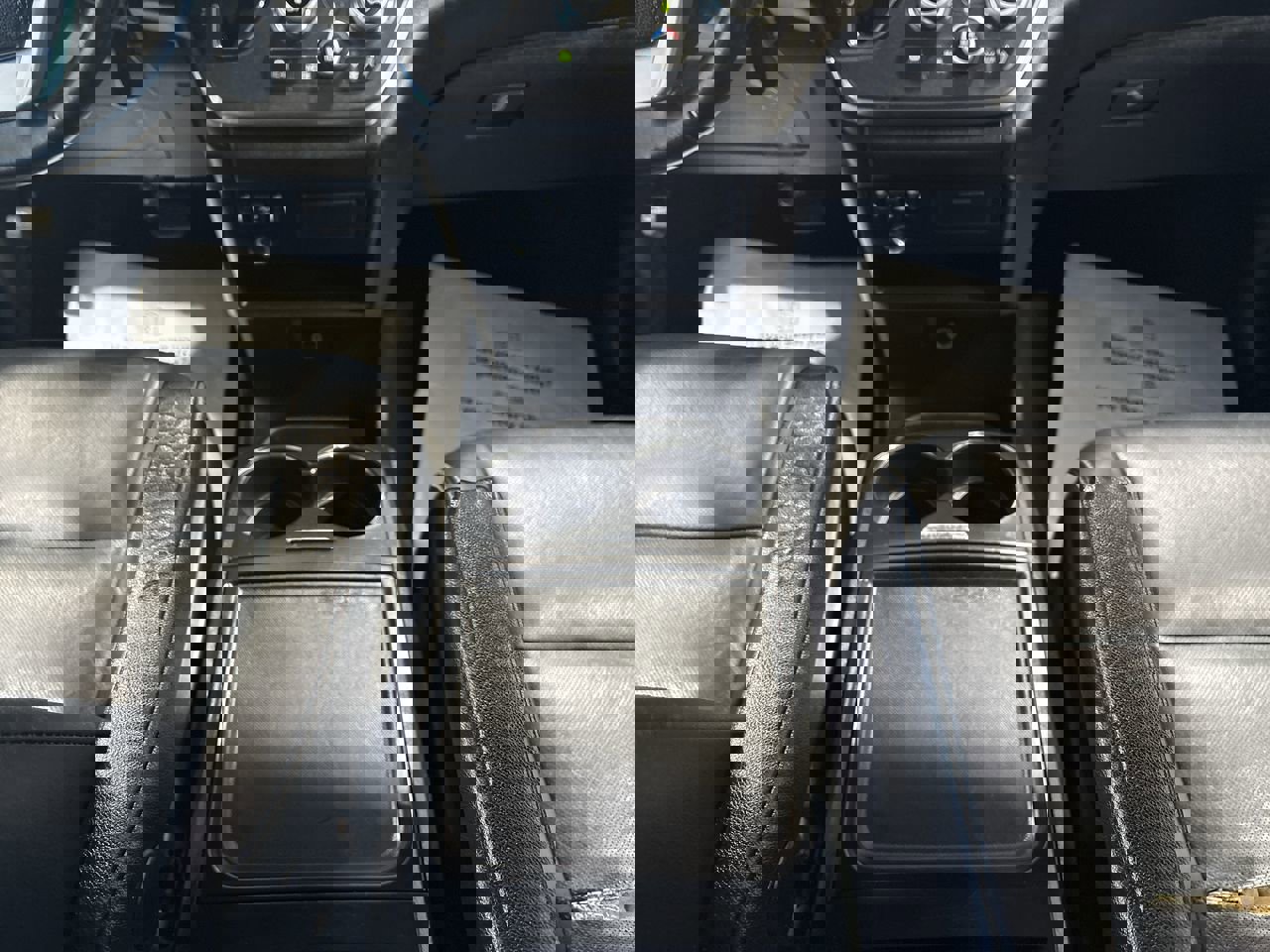 Used 2018 Toyota Sienna SE image 21