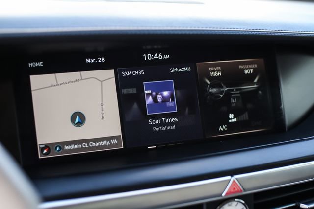 Used 2020 Genesis G90 3.3T Premium image 24