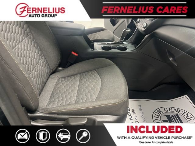 Used 2021 Chevrolet Equinox LT image 32