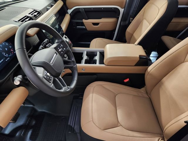 New 2026 Land Rover Defender 110 V8 AWD/4WD image 13