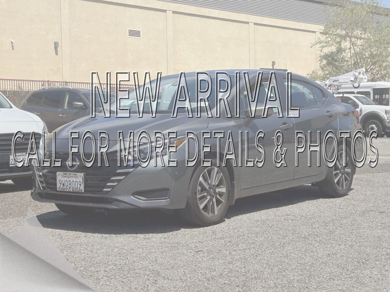 Certified 2025 Nissan Versa SV w/ Trunk Package FWD image 1
