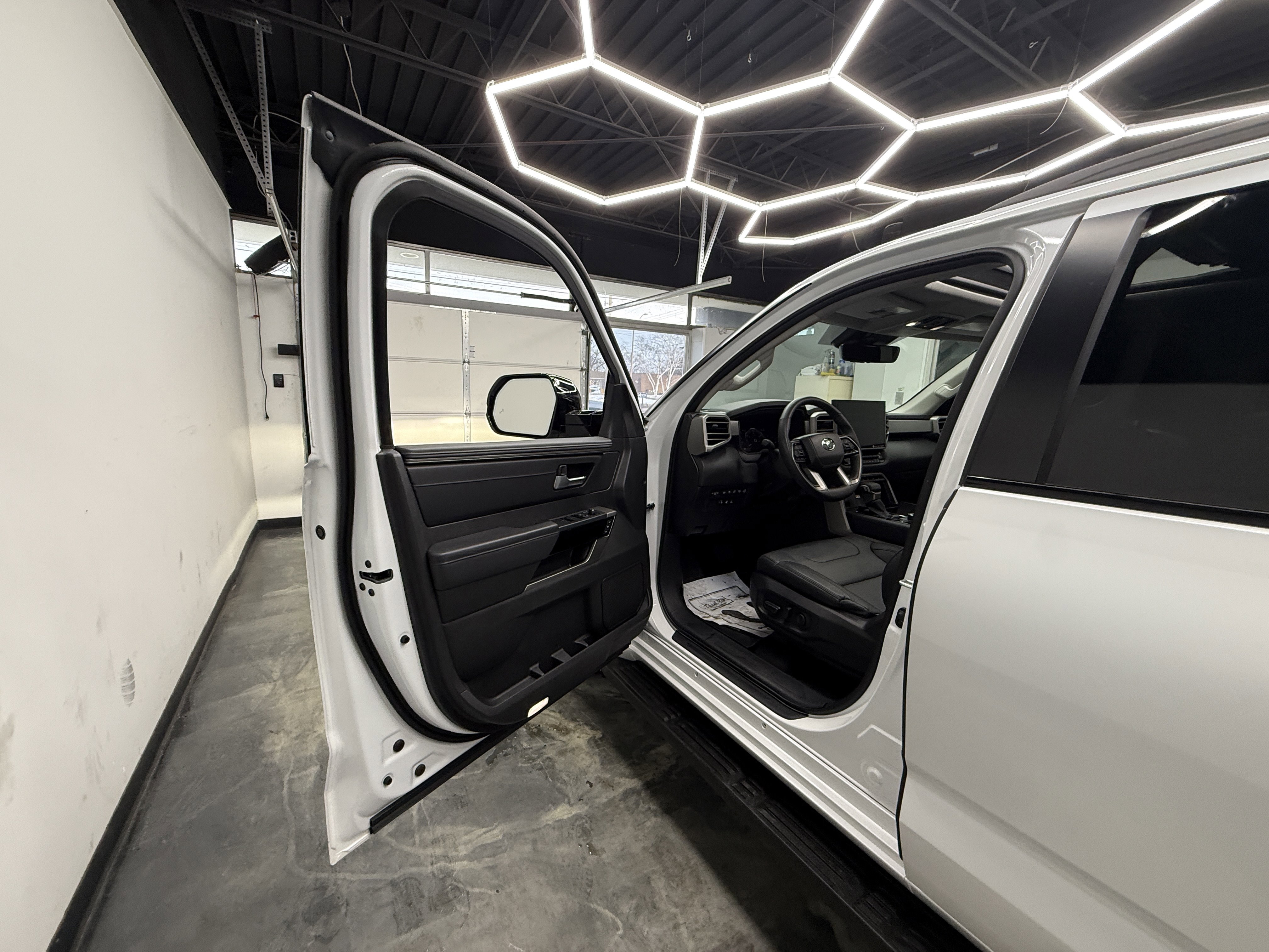 Used 2024 Toyota Sequoia Limited image 9