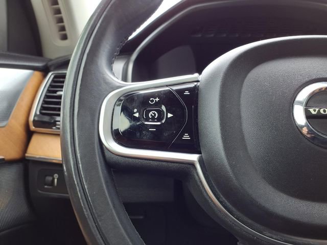 Used 2016 Volvo XC90 T6 Inscription w/ Vision Package image 12