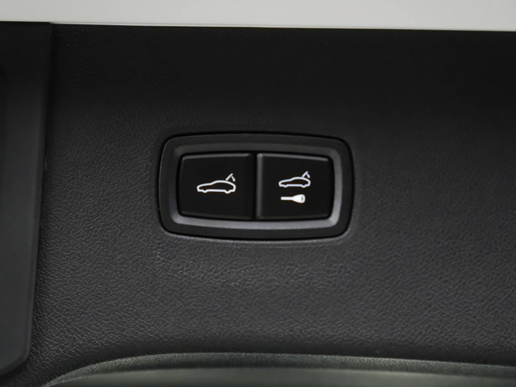 New 2026 Porsche Cayenne AWD/4WD image 26