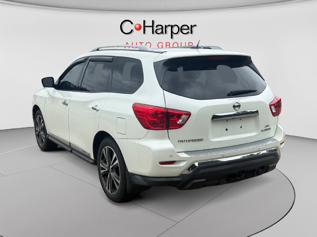 Used 2017 Nissan Pathfinder Platinum AWD/4WD image 5