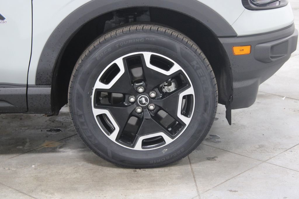 Used 2023 Ford Bronco Sport Outer Banks image 12