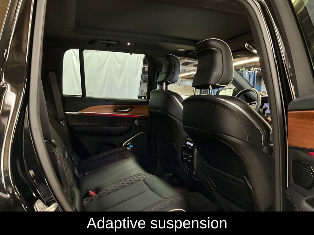 Certified 2022 Jeep Grand Cherokee Summit image 13