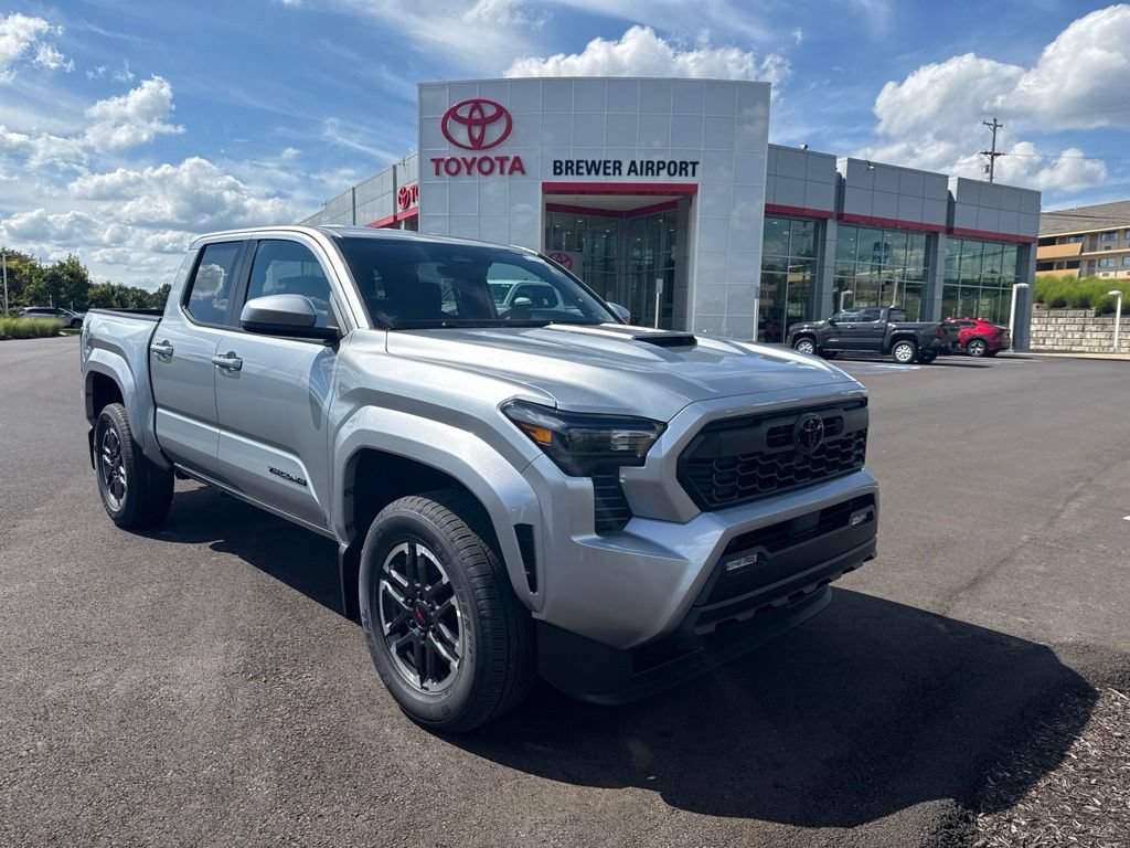 New 2026 Toyota Tacoma TRD Sport AWD/4WD image 2