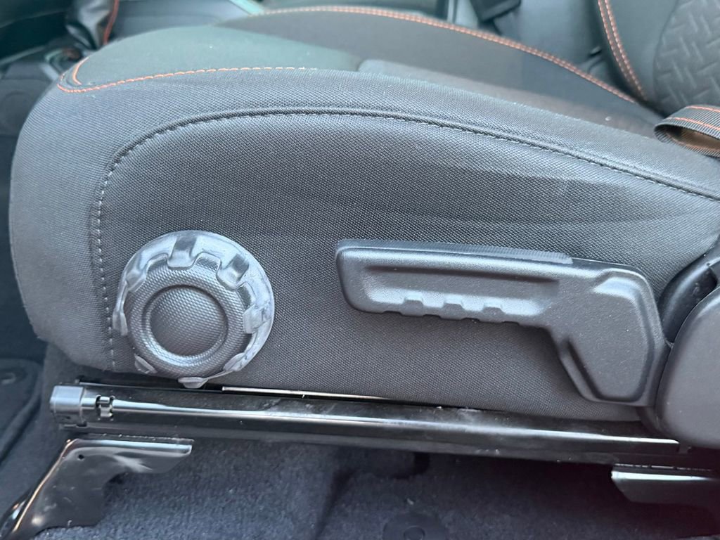 Used 2023 Jeep Gladiator Mojave w/ Cold Weather Group image 12