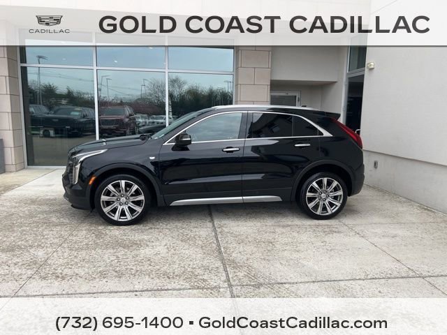 Certified 2023 Cadillac XT4 Premium Luxury image 2