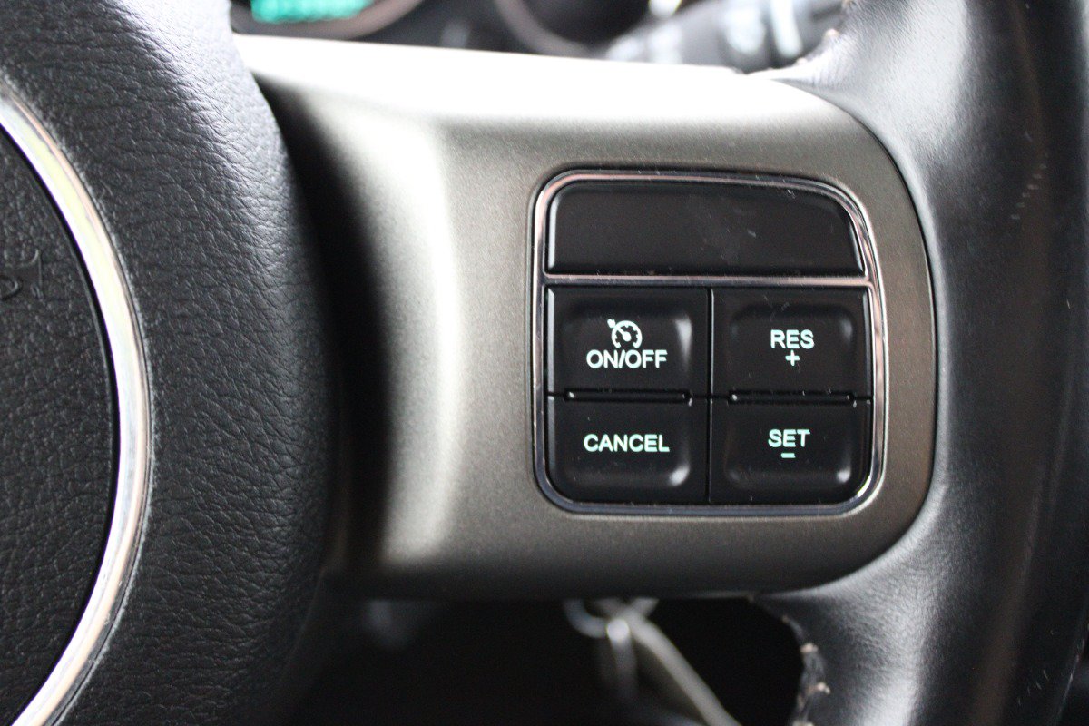 Used 2018 Jeep Wrangler Unlimited Sport AWD/4WD image 16