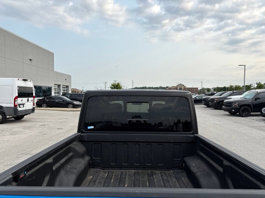 Used 2021 Jeep Gladiator Rubicon AWD/4WD image 9