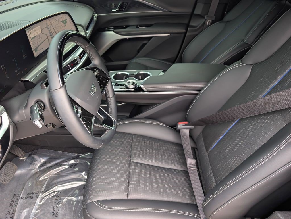 Certified 2026 Cadillac Lyriq Premium Luxury AWD/4WD image 8