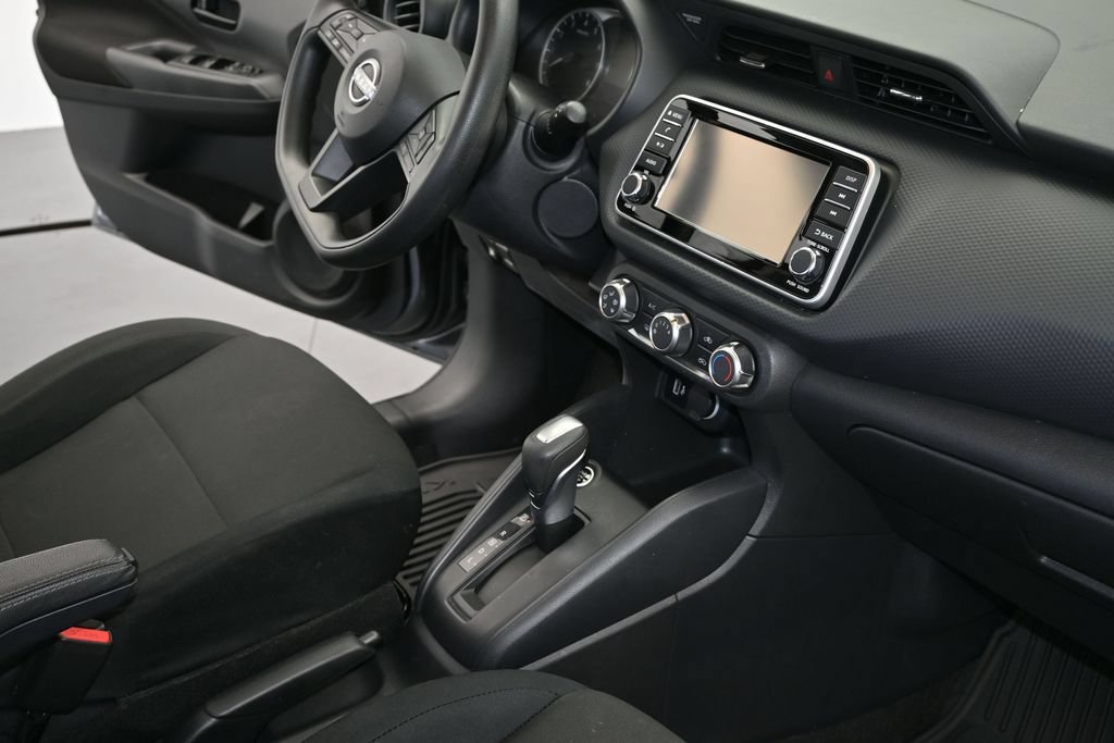 Used 2025 Nissan Kicks Play S FWD image 16