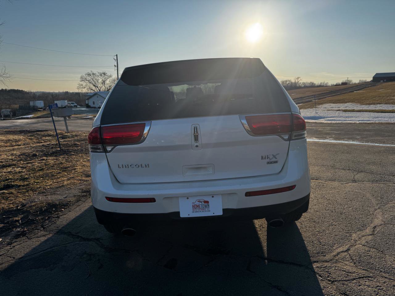 Used 2013 Lincoln MKX AWD image 4