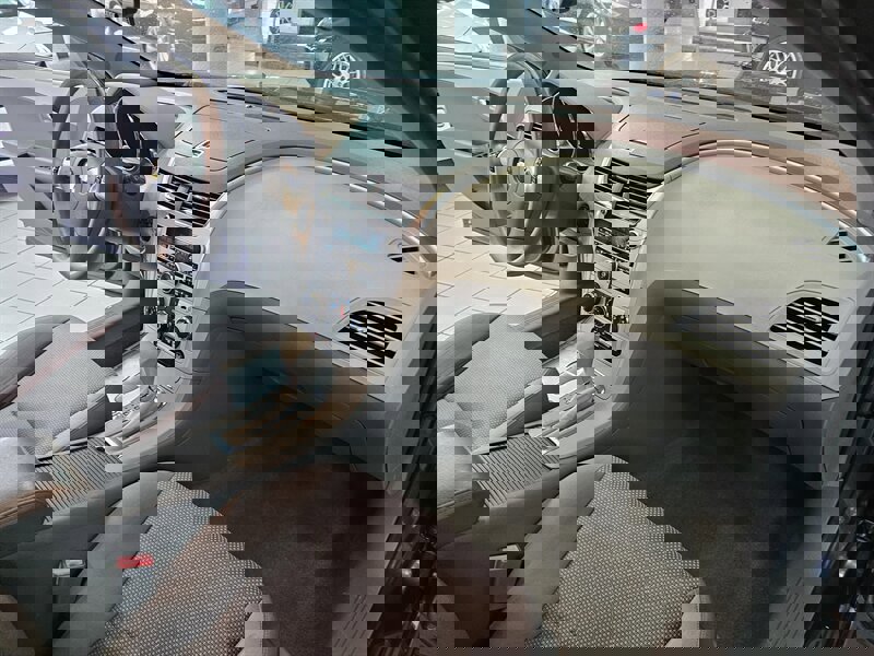 Used 2011 Chevrolet Malibu LT w/ Power Convenience Package image 22