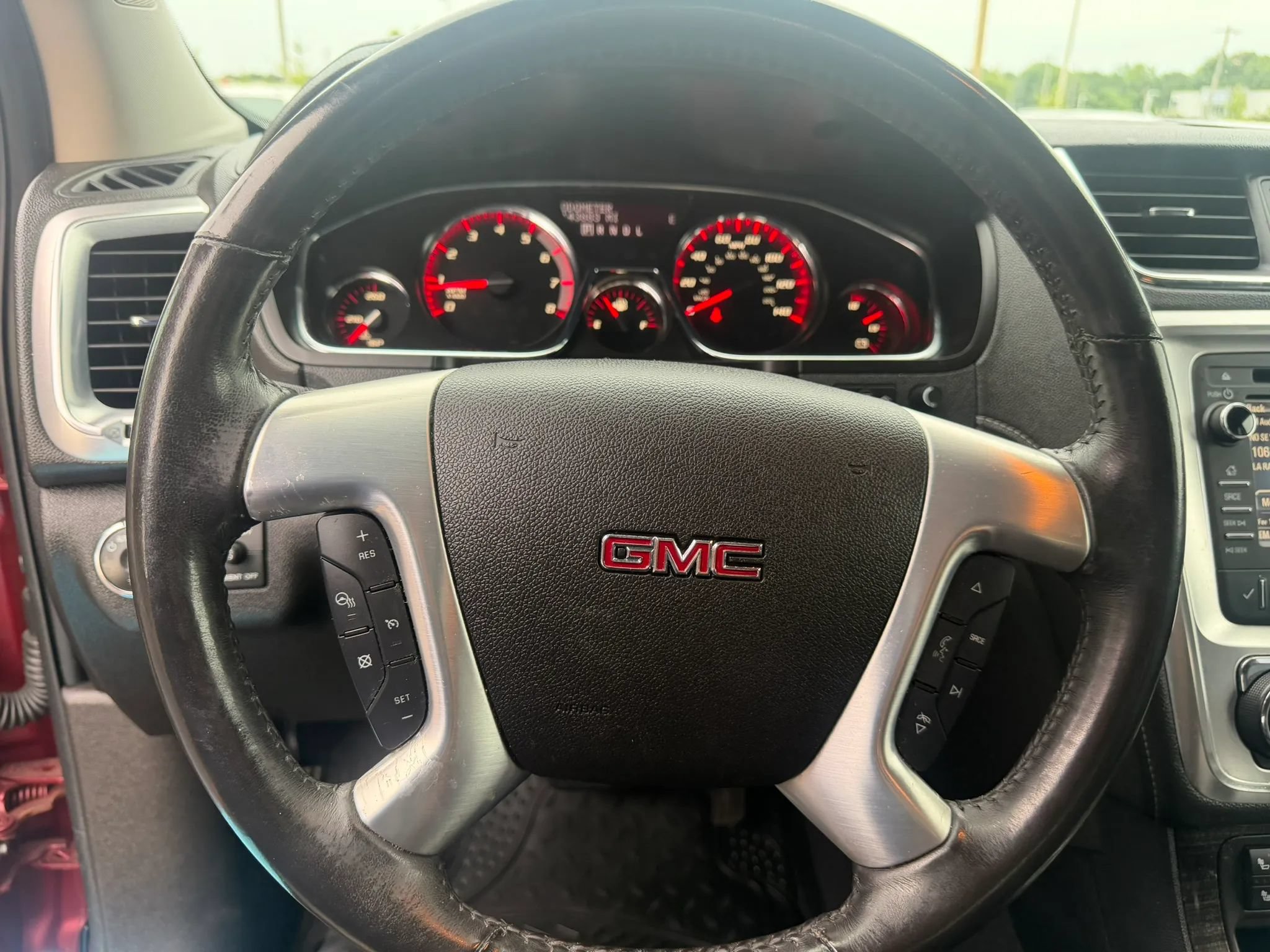 Used 2017 GMC Acadia Limited SLT FWD image 18