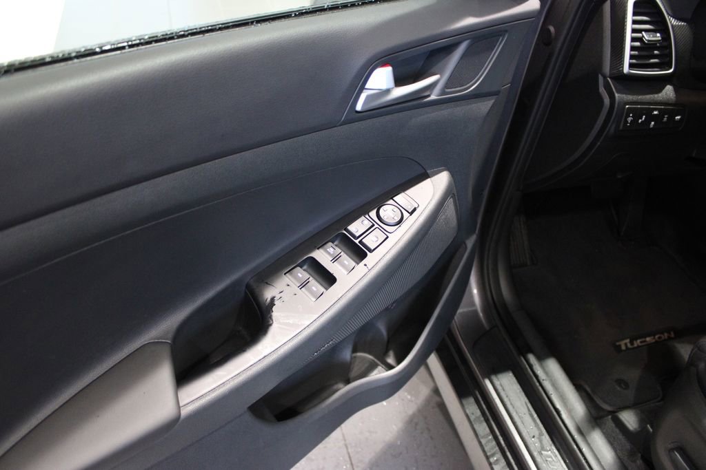 Used 2021 Hyundai Tucson Sport w/ Cargo Package image 28