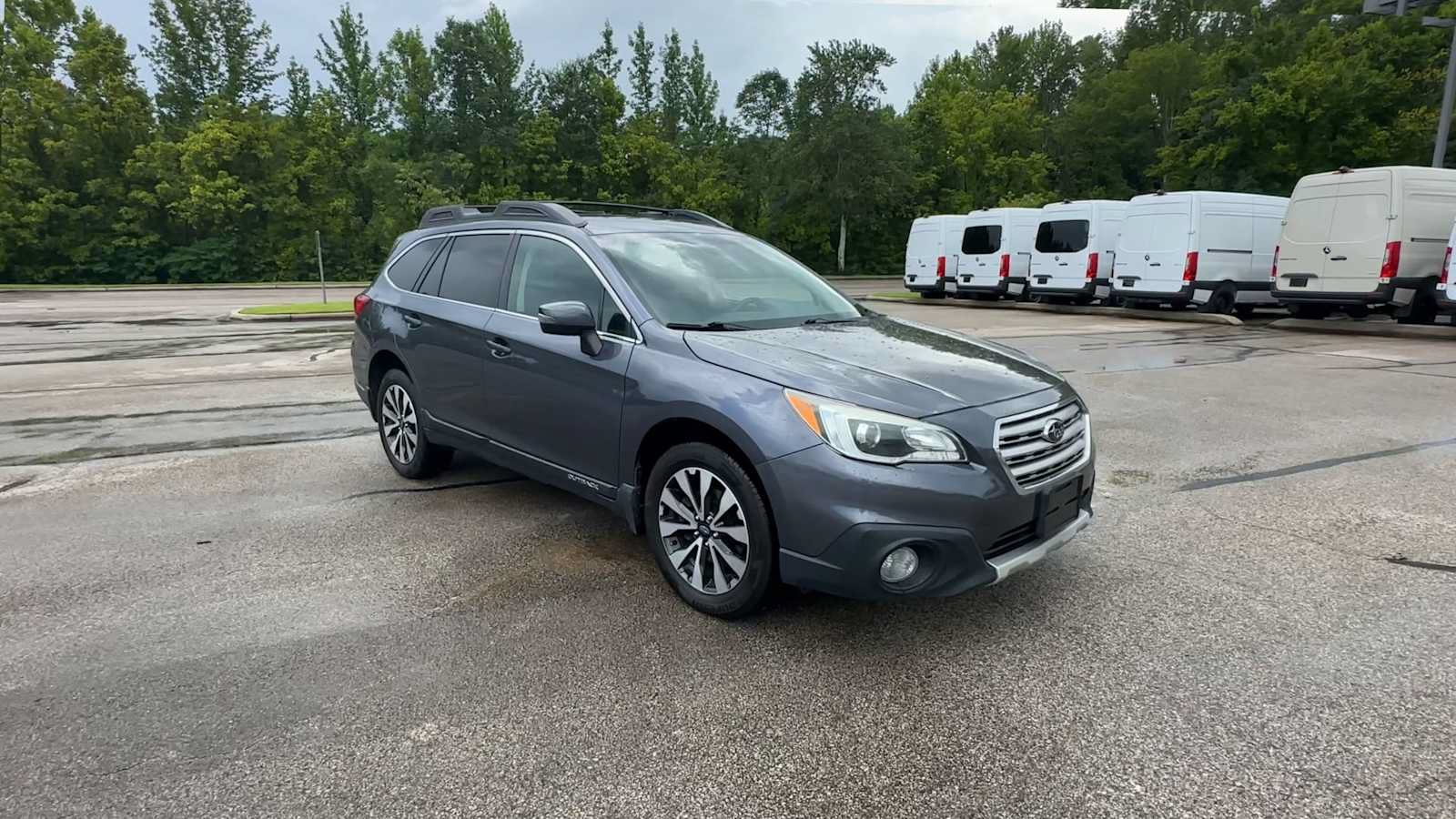 Used 2015 Subaru Outback 3.6R Limited AWD/4WD image 2