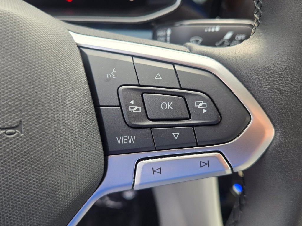 New 2027 Volkswagen Jetta SE FWD image 12