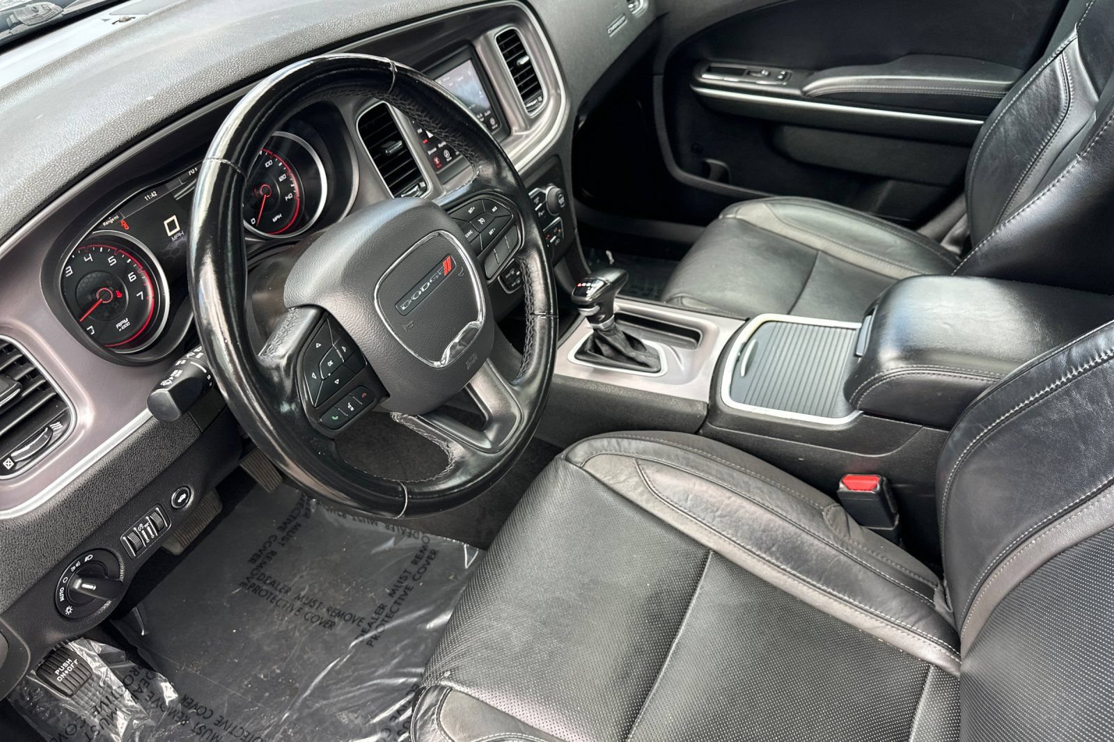 Used 2022 Dodge Charger SXT w/ Leather Interior Group RWD image 10