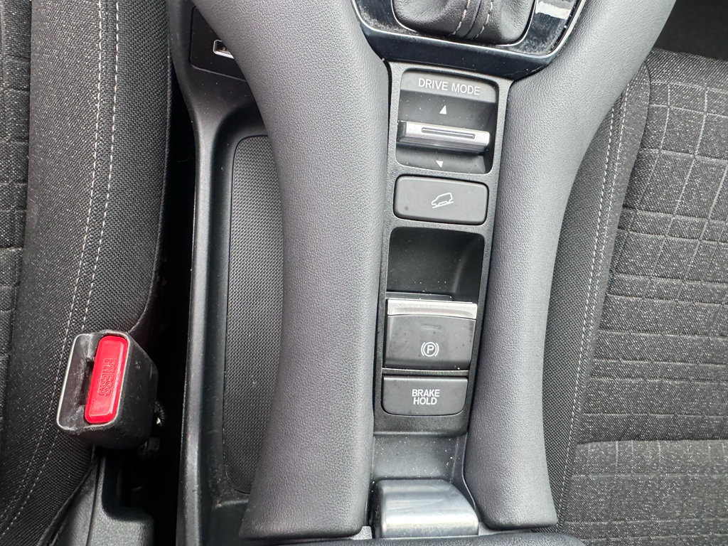 Certified 2023 Honda HR-V LX image 21