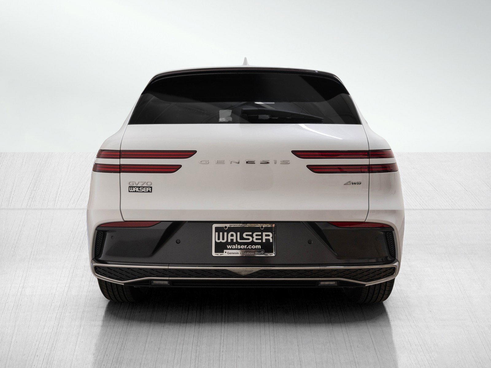 Used 2026 Genesis GV70 2.5T image 4