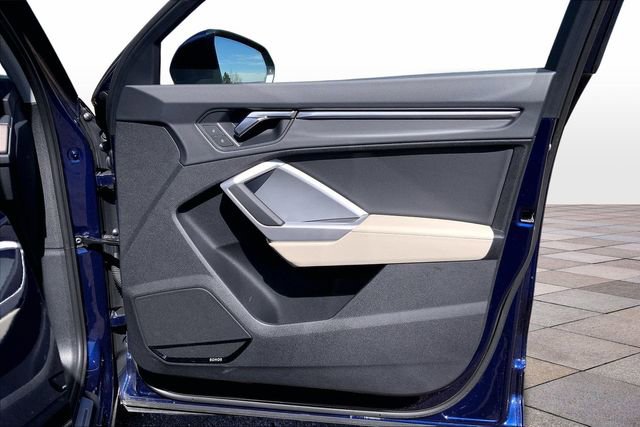 Certified 2025 Audi Q3 2.0T Premium Plus w/ Premium Plus Package image 27