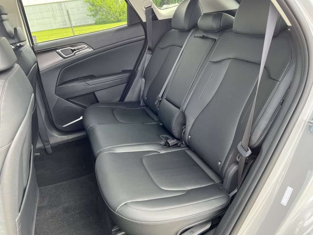 New 2026 Kia Sportage EX FWD image 22