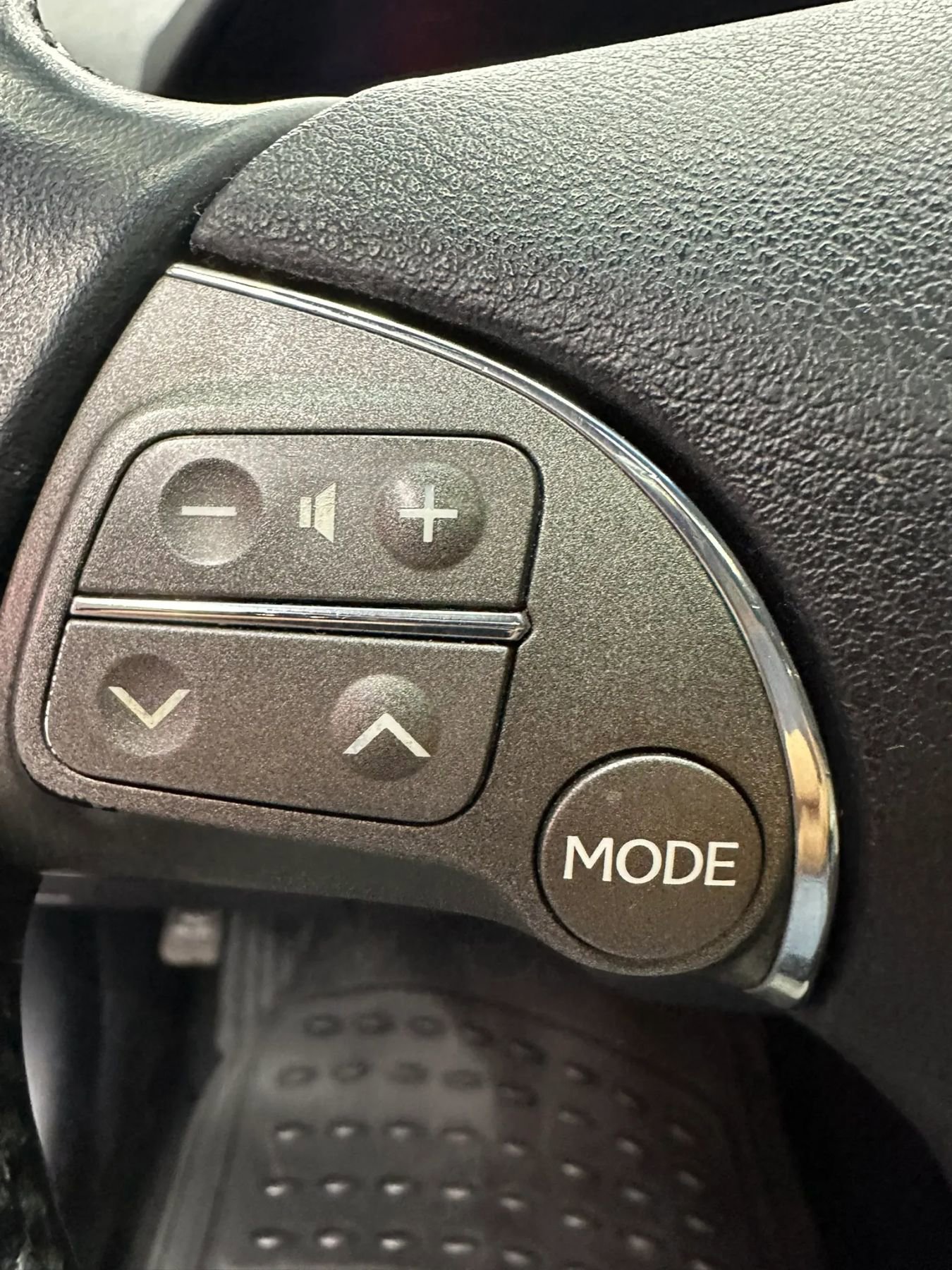 Used 2011 Lexus ES 350 FWD image 16