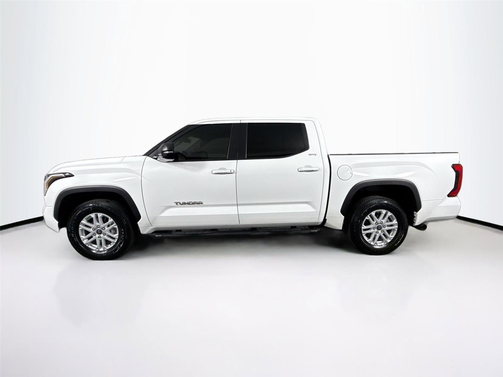 Used 2024 Toyota Tundra SR5 w/ SR5 Premium Package image 14