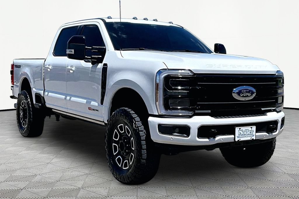 Used 2026 Ford F250 Platinum w/ Tremor Off-Road Package AWD/4WD image 12