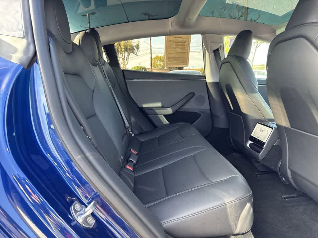 Used 2025 Tesla Model 3 Long Range RWD image 34