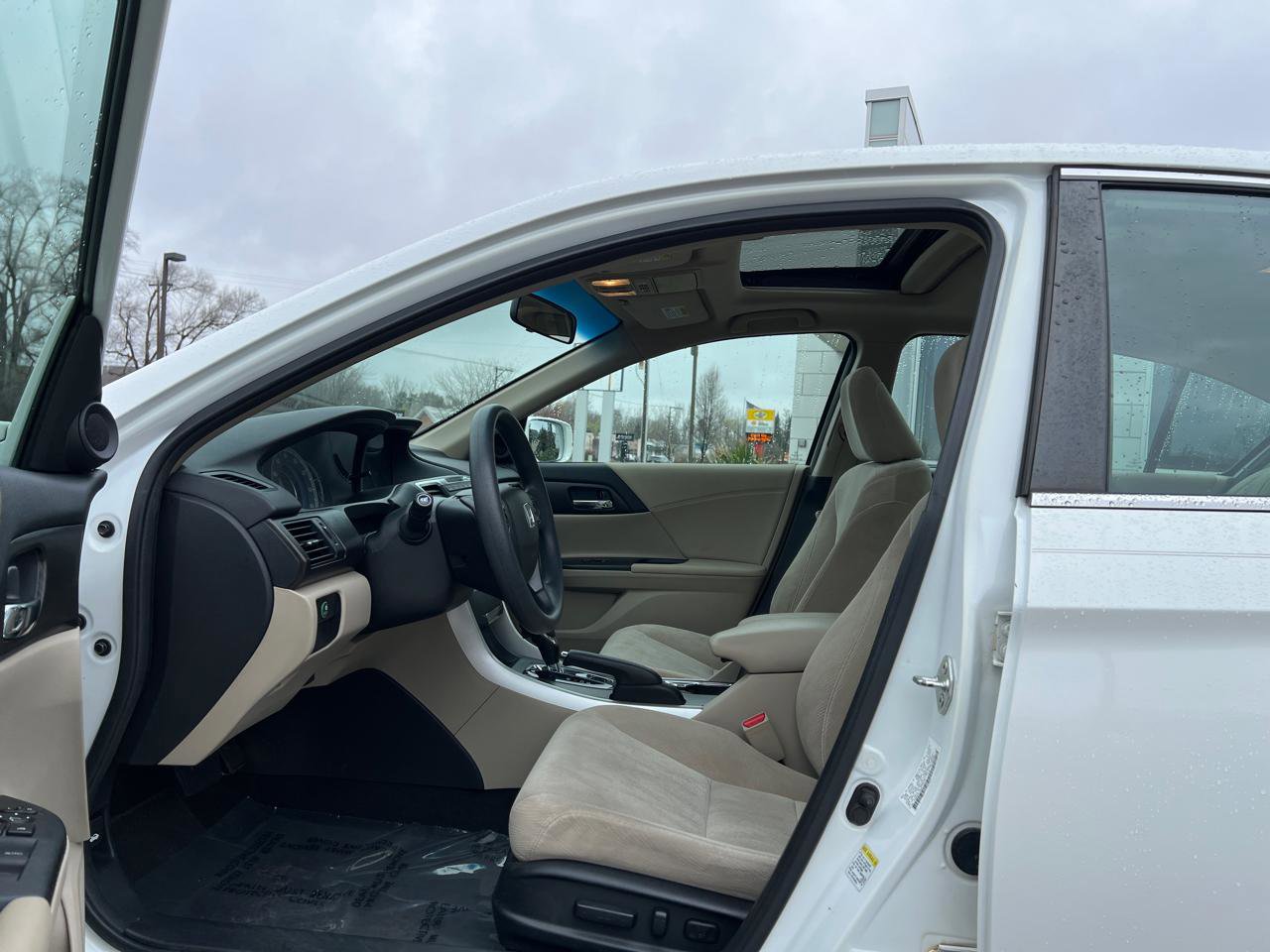 Used 2013 Honda Accord EX image 14