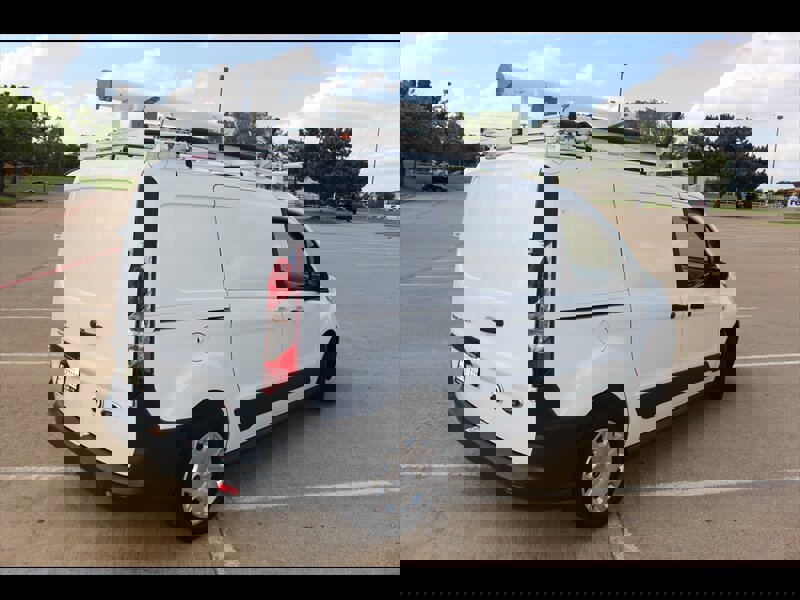 Used 2016 Ford Transit Connect XL image 3