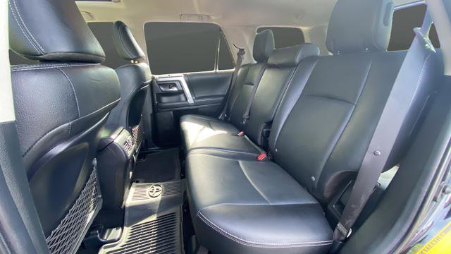 Used 2022 Toyota 4Runner Limited AWD/4WD image 24