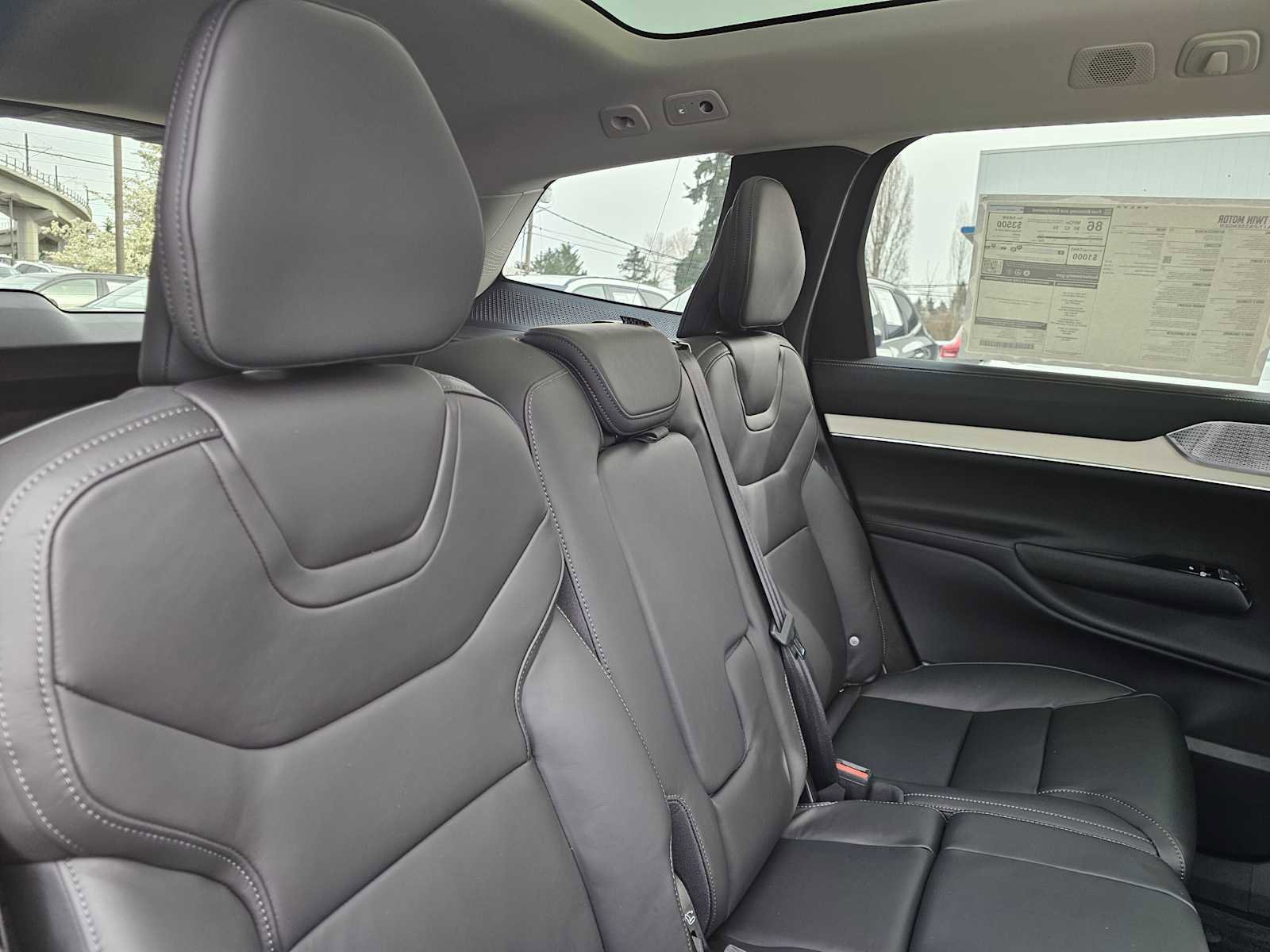 New 2026 Volvo EX90 Ultra image 13