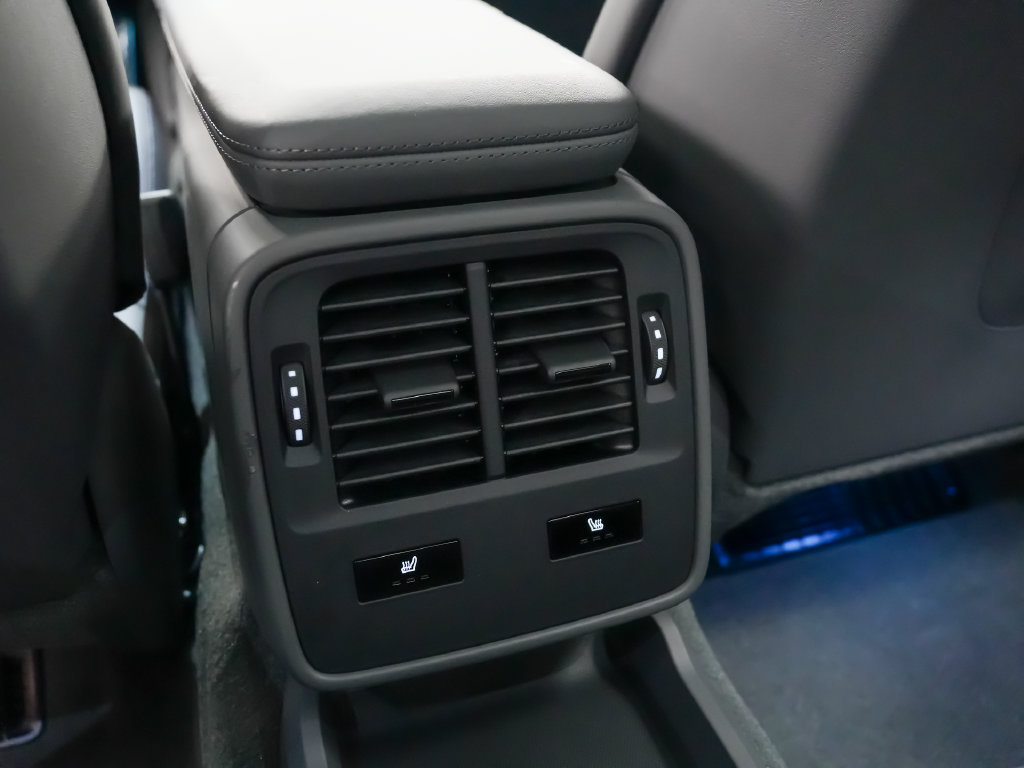 New 2026 Porsche Taycan AWD/4WD image 20