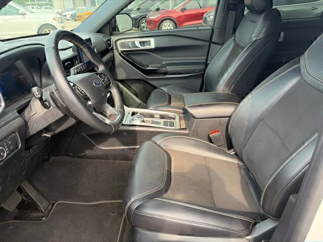 Used 2022 Ford Explorer ST w/ ST Street Pack RWD image 9