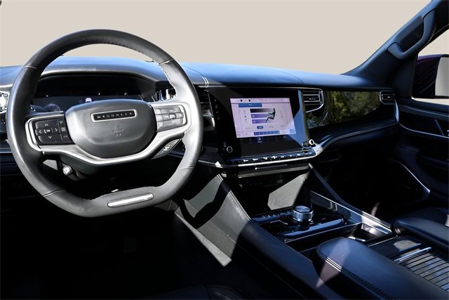 Used 2022 Jeep Wagoneer Series II w/ Flexible Seating Group image 13